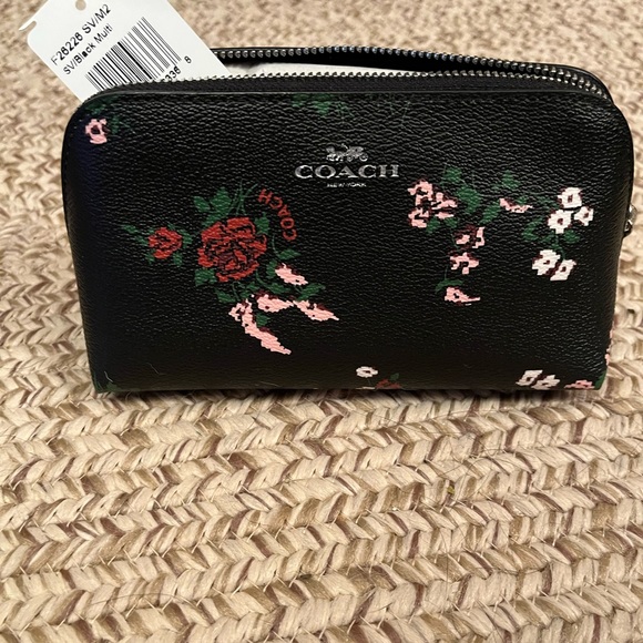NWT! Coach Floral Tote 6 piece set-MUST SELL- PRICE DROP firm - Picture 12 of 16